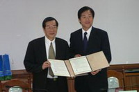 逢甲大學蒞校簽訂華語教學策略聯盟協議書