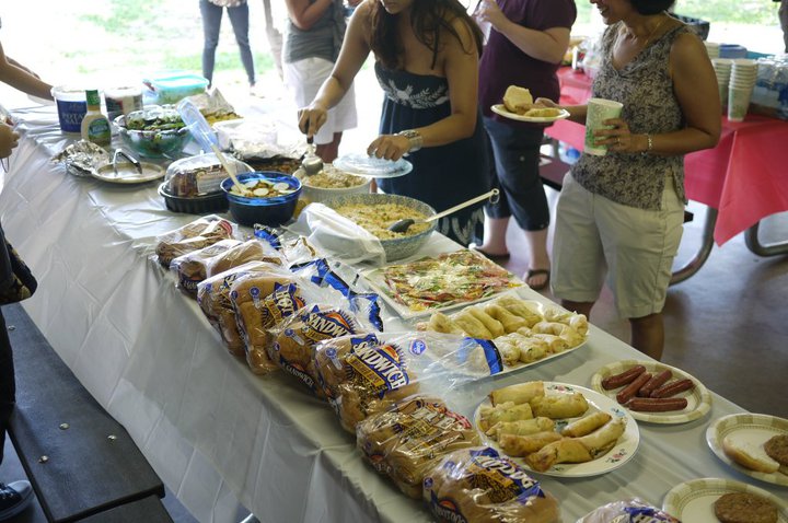 歡迎新進研究生加入的picnic美食分享