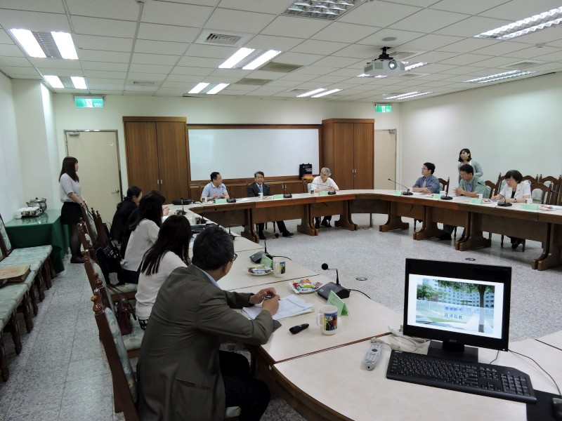 中國醫藥大學與大陸湖南醫藥學院兩校座談交流氣氛融洽。