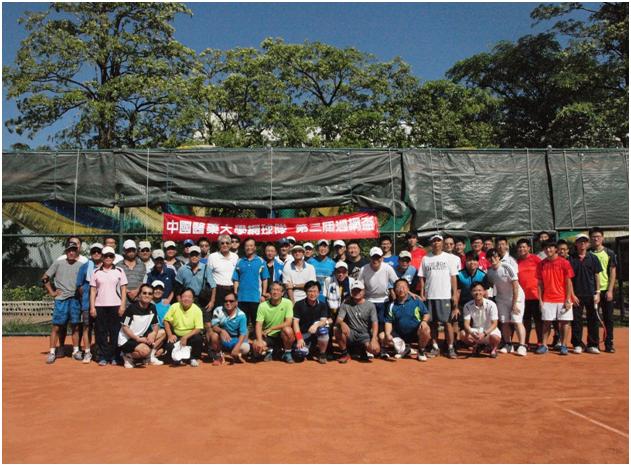 2016中國醫藥大學網球隊第三屆過網盃友誼賽球員合影。