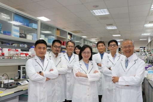 
	中國醫藥大學暨附設醫院跨領域團隊研發成果榮獲第十七屆國家新創獎。
