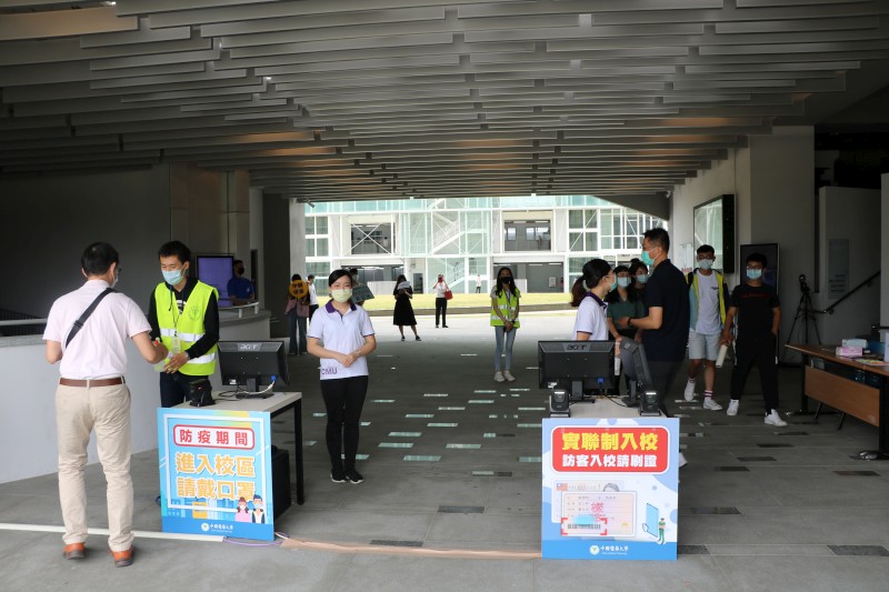 
	中國醫藥大學舉辦「校園導覽」活動防疫謹慎用心。
