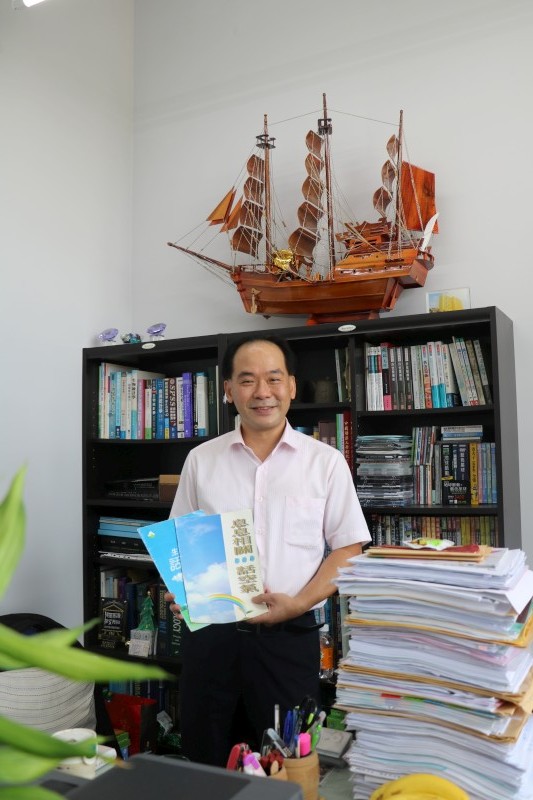 
	Professor Wen-Chao Ho
