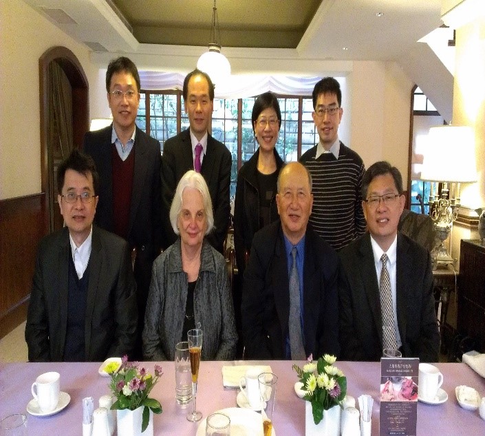 
	蔡文正特聘教授參與國際學術研究合作。
