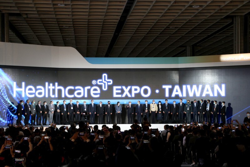 
	總統蔡英文偕國內醫療產業界領袖主持台灣醫療科技展開幕
